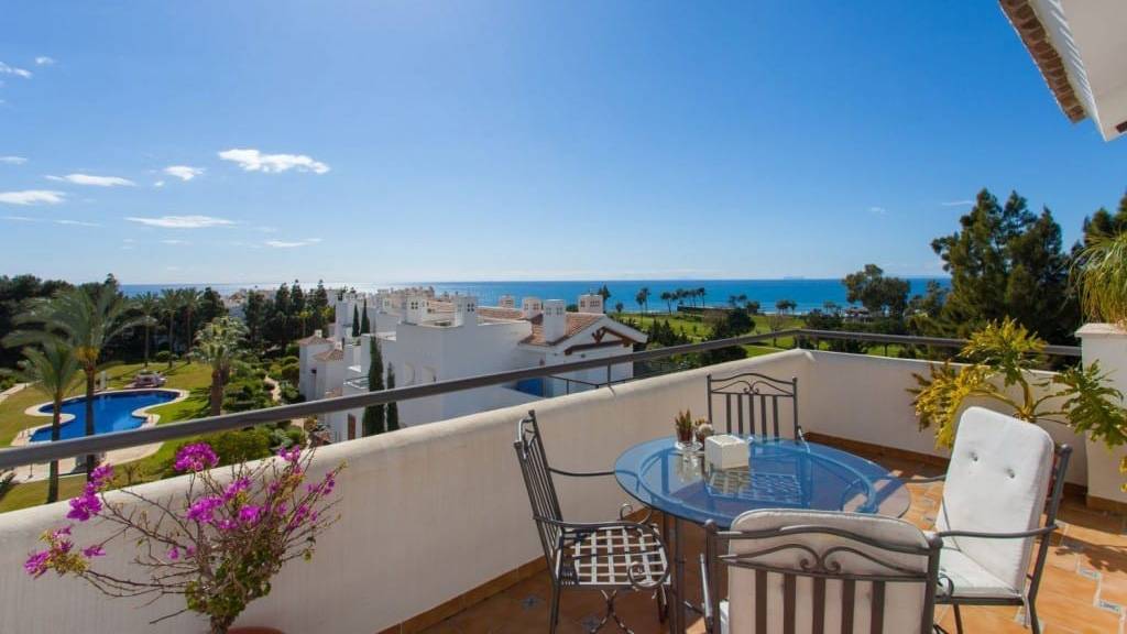 Apartment_PalmBeach-01